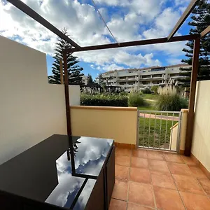 Moderna Y Alegre Vivienda Junto Al Mar . Apartamento